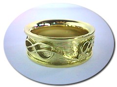 Scottish Gold Celtic Bird Ring.